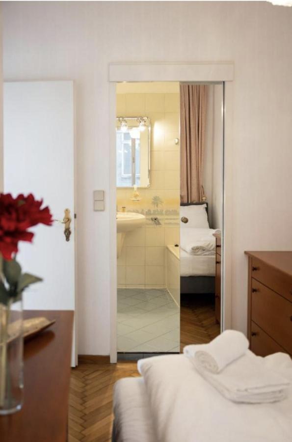 Calm 60m2 Flat Close To Center - Free Parking Apartment Wien